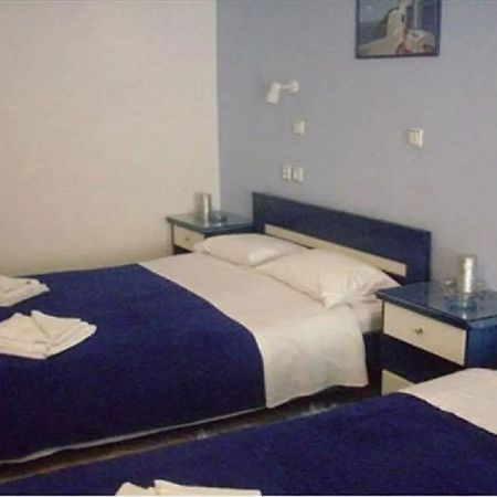 Christos Makrinos Rooms Adamantas Eksteriør billede